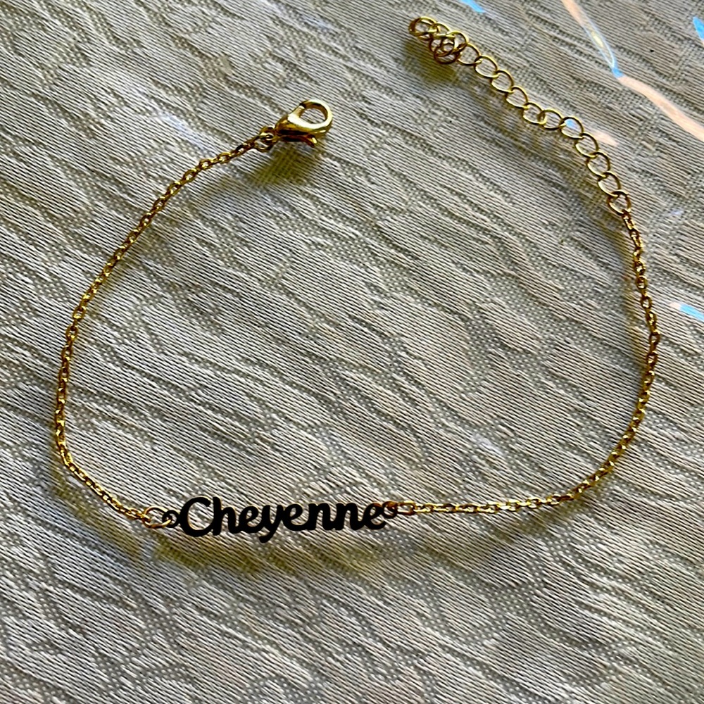 Bracelet or anklet name Cheyenne
